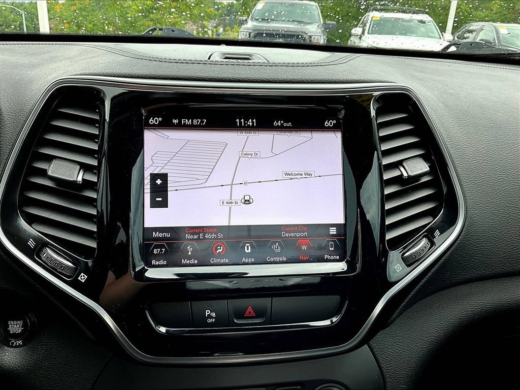 Used 2019 Jeep Cherokee Limited AWD/4WD image 20