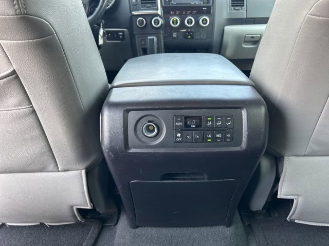 Used 2019 Toyota Sequoia SR5 AWD/4WD image 24