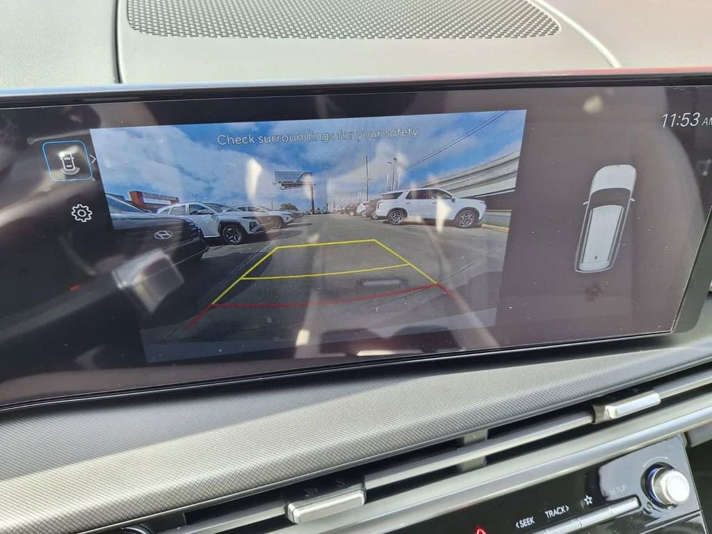 Used 2024 Hyundai Santa Fe SE image 16