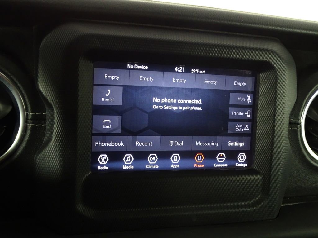 Used 2018 Jeep Wrangler Unlimited Sahara w/ Safety Group image 34