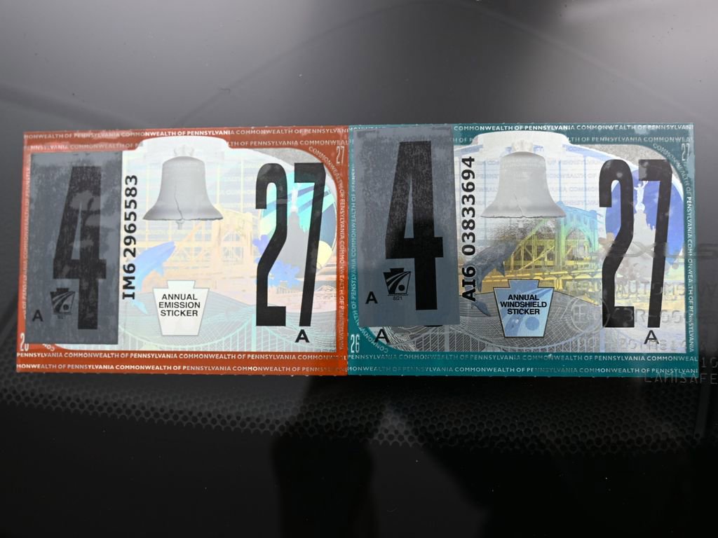 Used 2023 Lexus IS 350 F Sport w/ Memory Package image 9