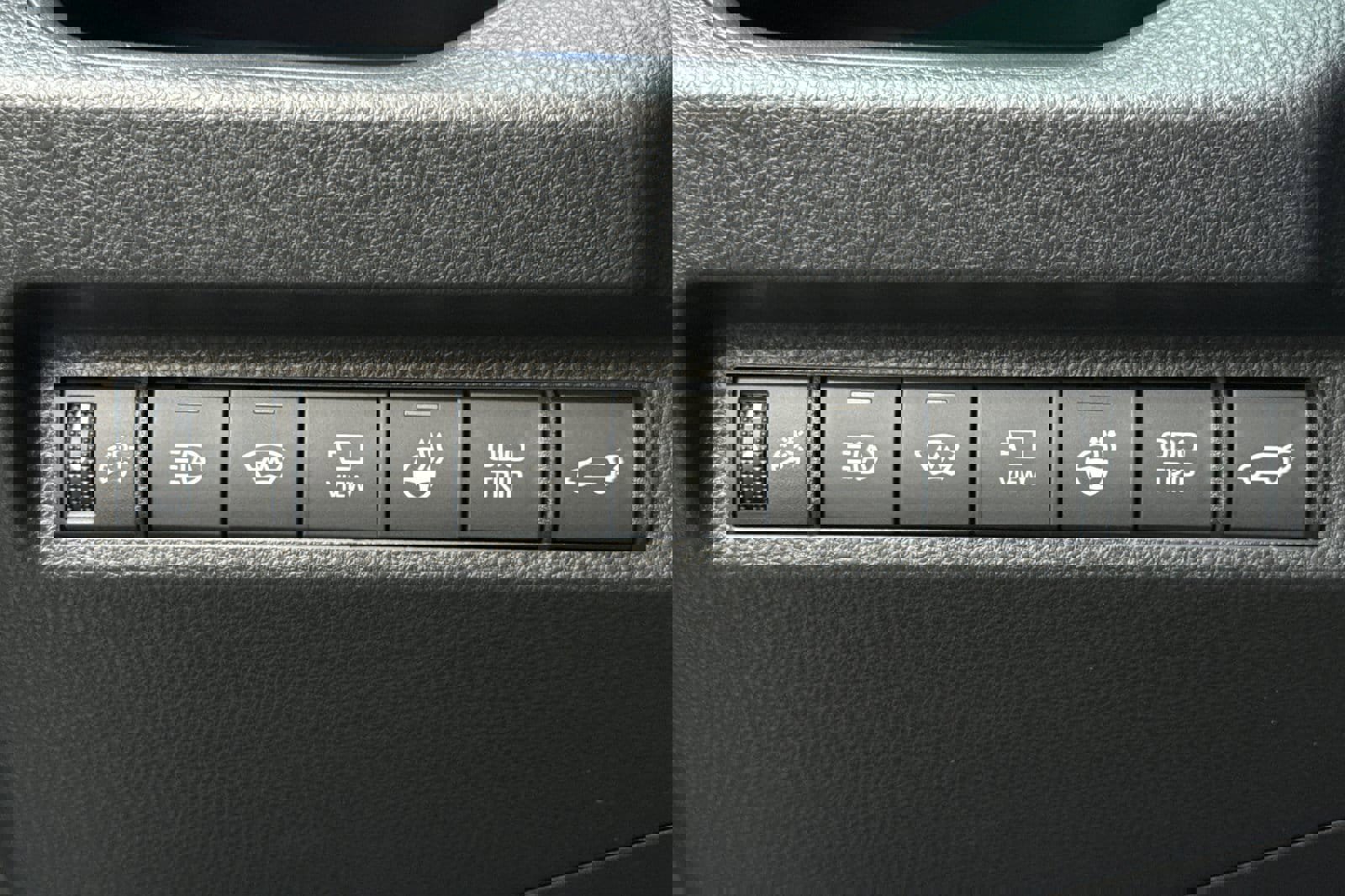 New 2025 Toyota RAV4 XSE image 31