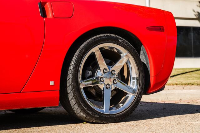 Used 2006 Chevrolet Corvette Convertible w/ Preferred Equipment Group image 52