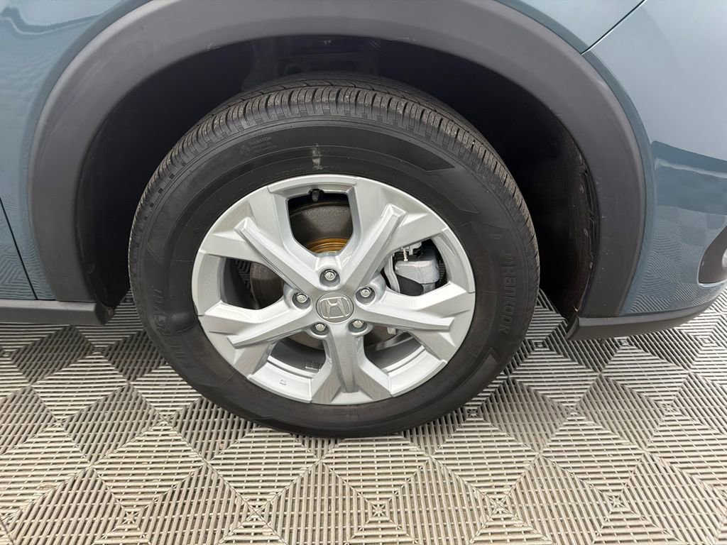 Used 2023 Honda HR-V LX image 12
