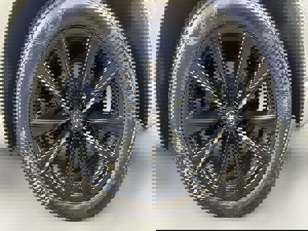 Used 2023 Lexus RX 500h F Sport w/ Cold Area Package image 40