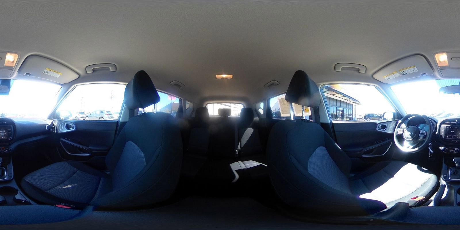 Used 2025 Kia Soul LX w/ LX Technology Package image 40