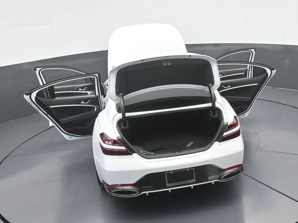 Used 2025 Genesis G70 2.5T RWD image 69