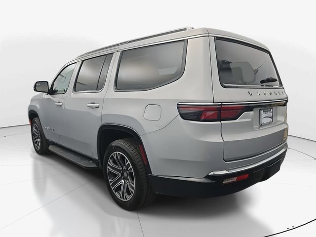 Used 2024 Jeep Wagoneer Series II w/ Flexible Seating Group image 7