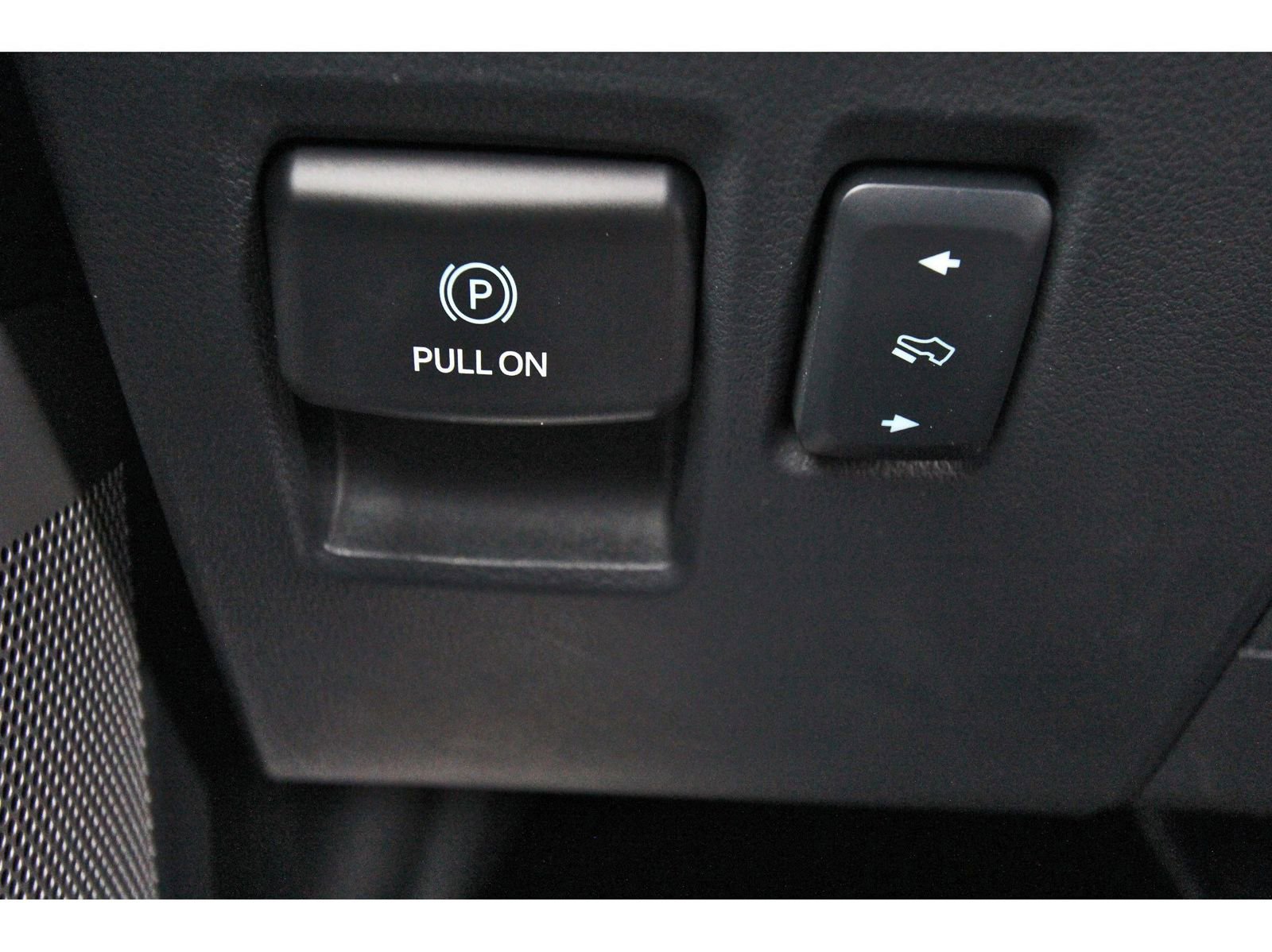 Used 2024 Ford F150 Lariat w/ Bed Utility Package AWD/4WD image 22