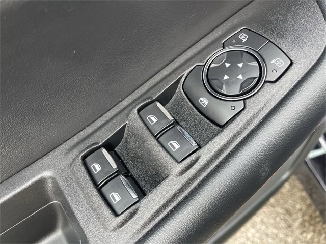 Used 2024 Ford Edge ST-Line image 13