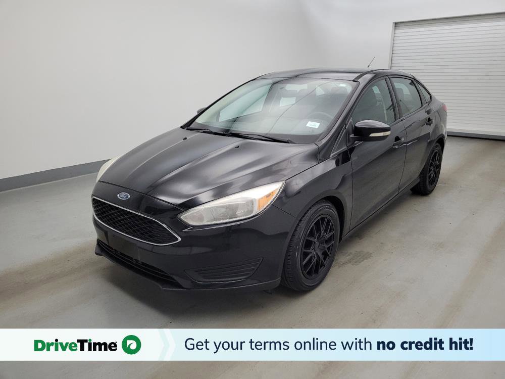 Used 2016 Ford Focus SE FWD image 1