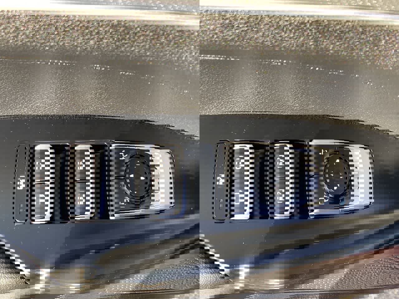 Used 2023 Kia K5 LXS image 13