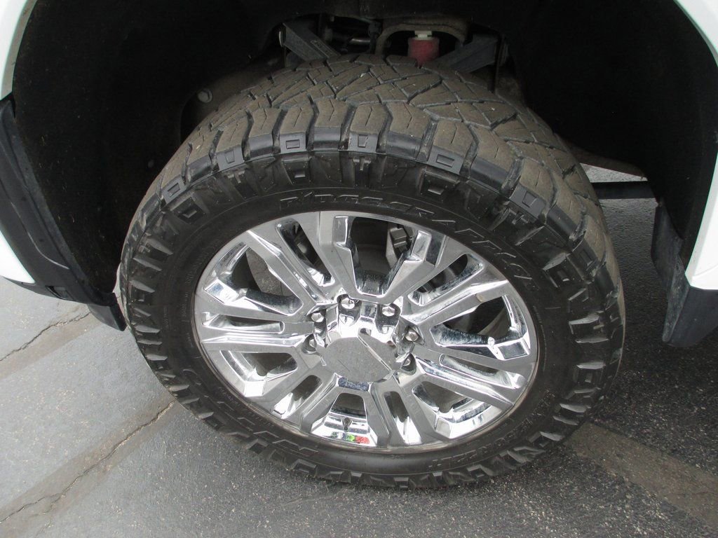 Used 2025 GMC Sierra 2500 Denali Ultimate image 14