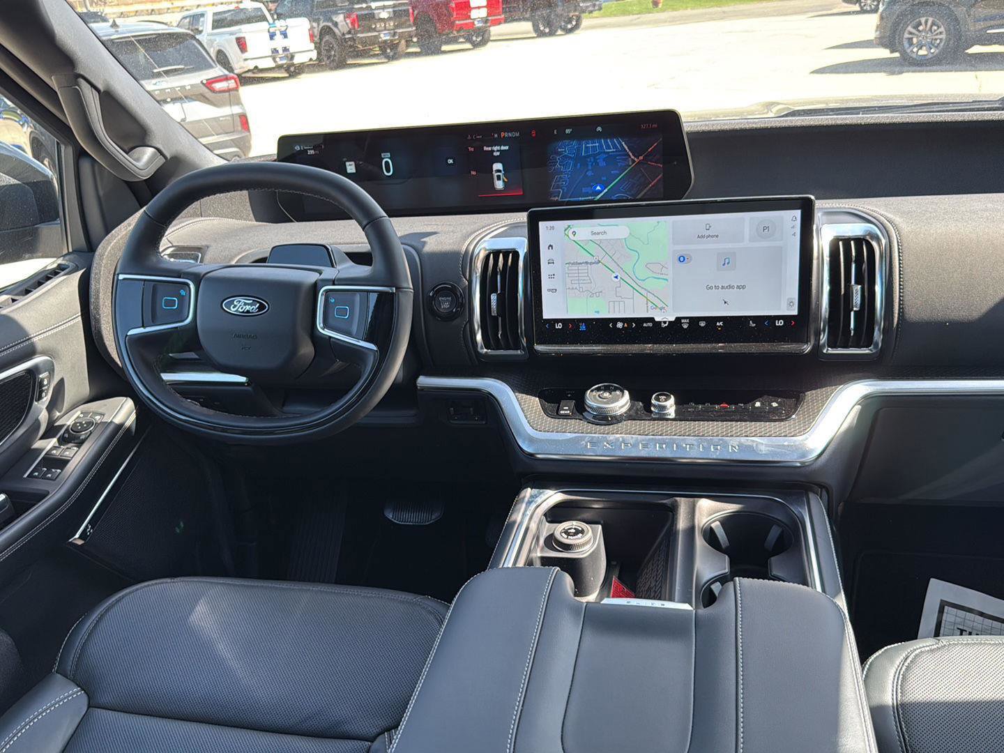 New 2025 Ford Expedition Platinum image 17