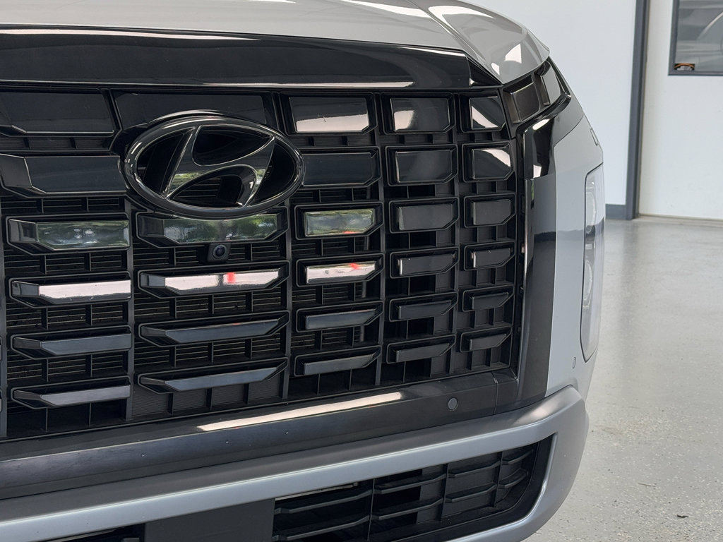 Used 2024 Hyundai Palisade Limited AWD/4WD image 11