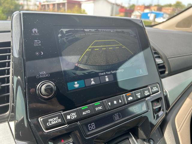 Used 2018 Honda Odyssey EX-L image 16