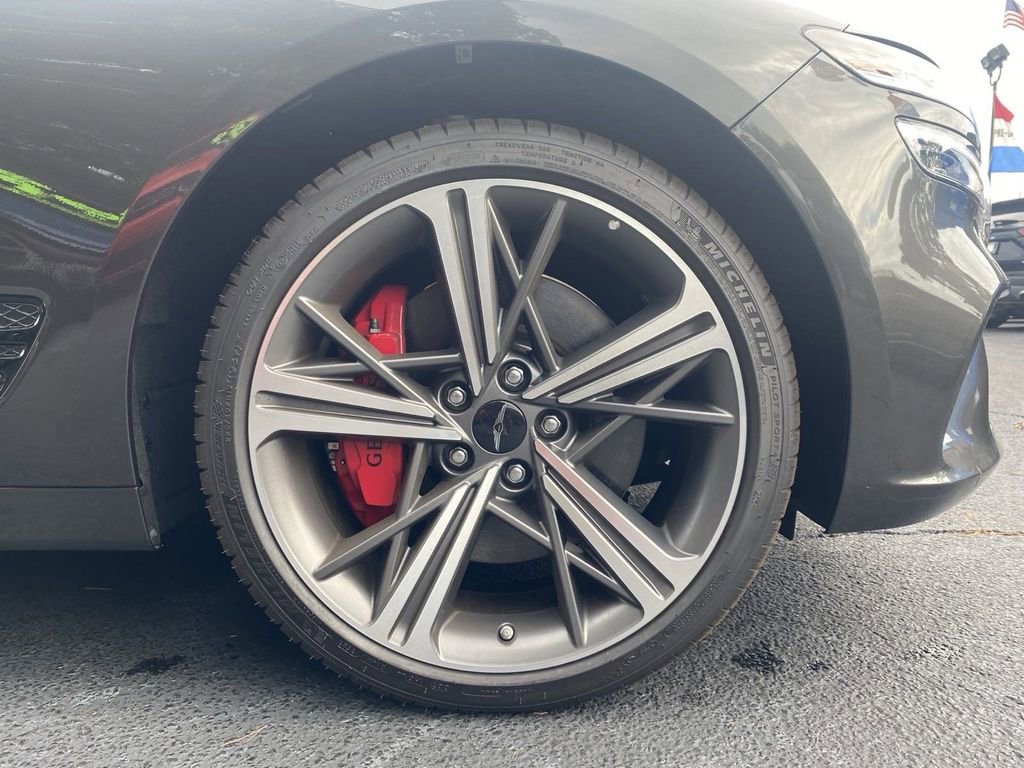 New 2025 Genesis G70 3.3T Advanced w/ Sport Prestige Package image 13