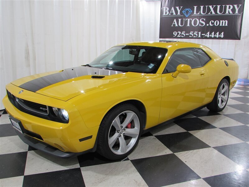 Used 2010 Dodge Challenger SRT8 w/ SRT Option Group II RWD image 10