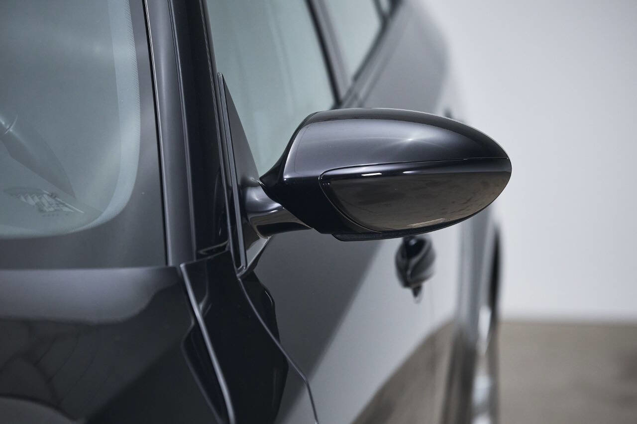 Used 2008 BMW M5 image 45