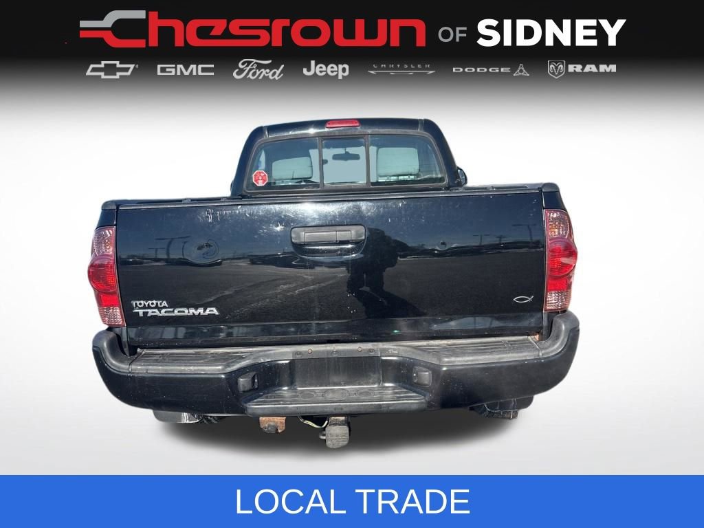 Used 2014 Toyota Tacoma 4x4 Regular Cab image 4