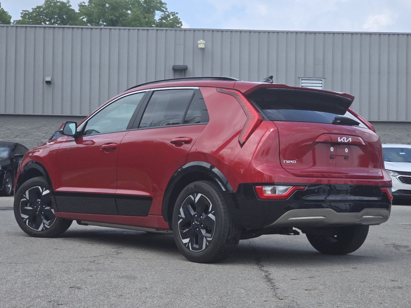 Used 2024 Kia Niro Wind w/ Wind Preserve Package FWD image 14