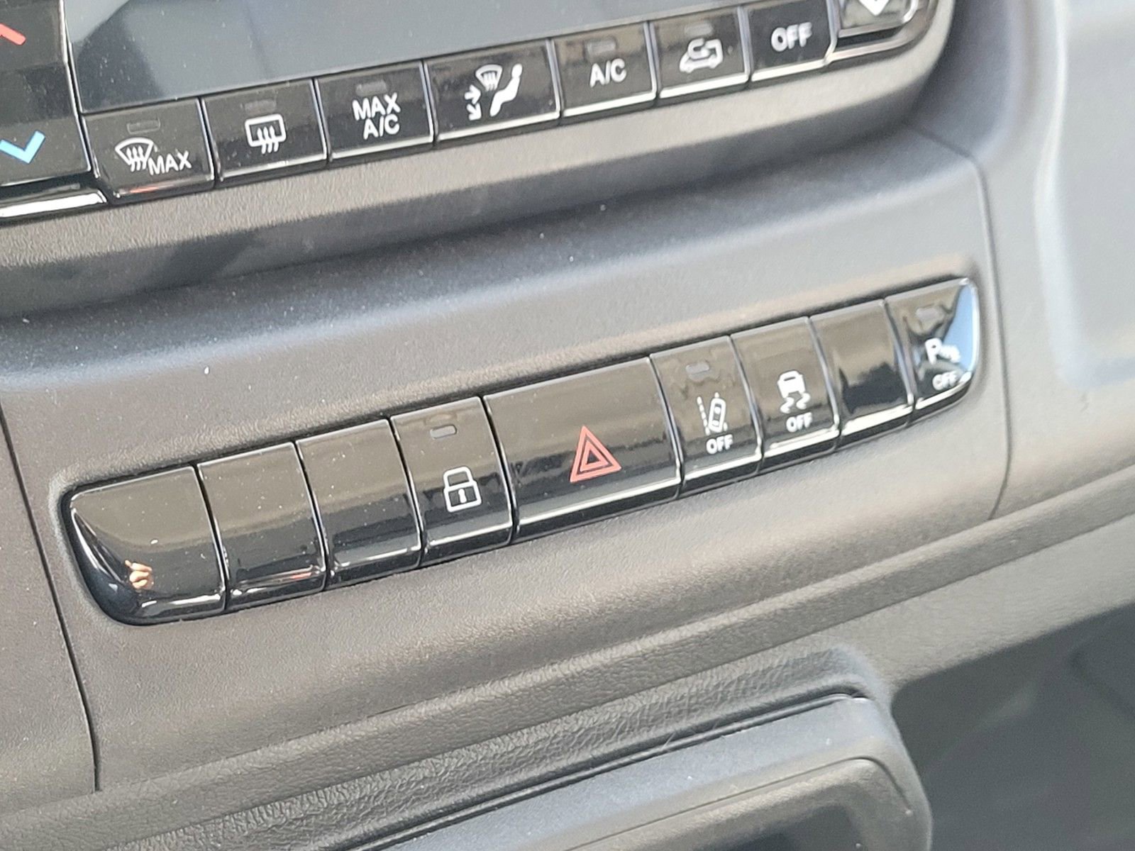 New 2026 RAM ProMaster 3500 w/ Safety Group image 17