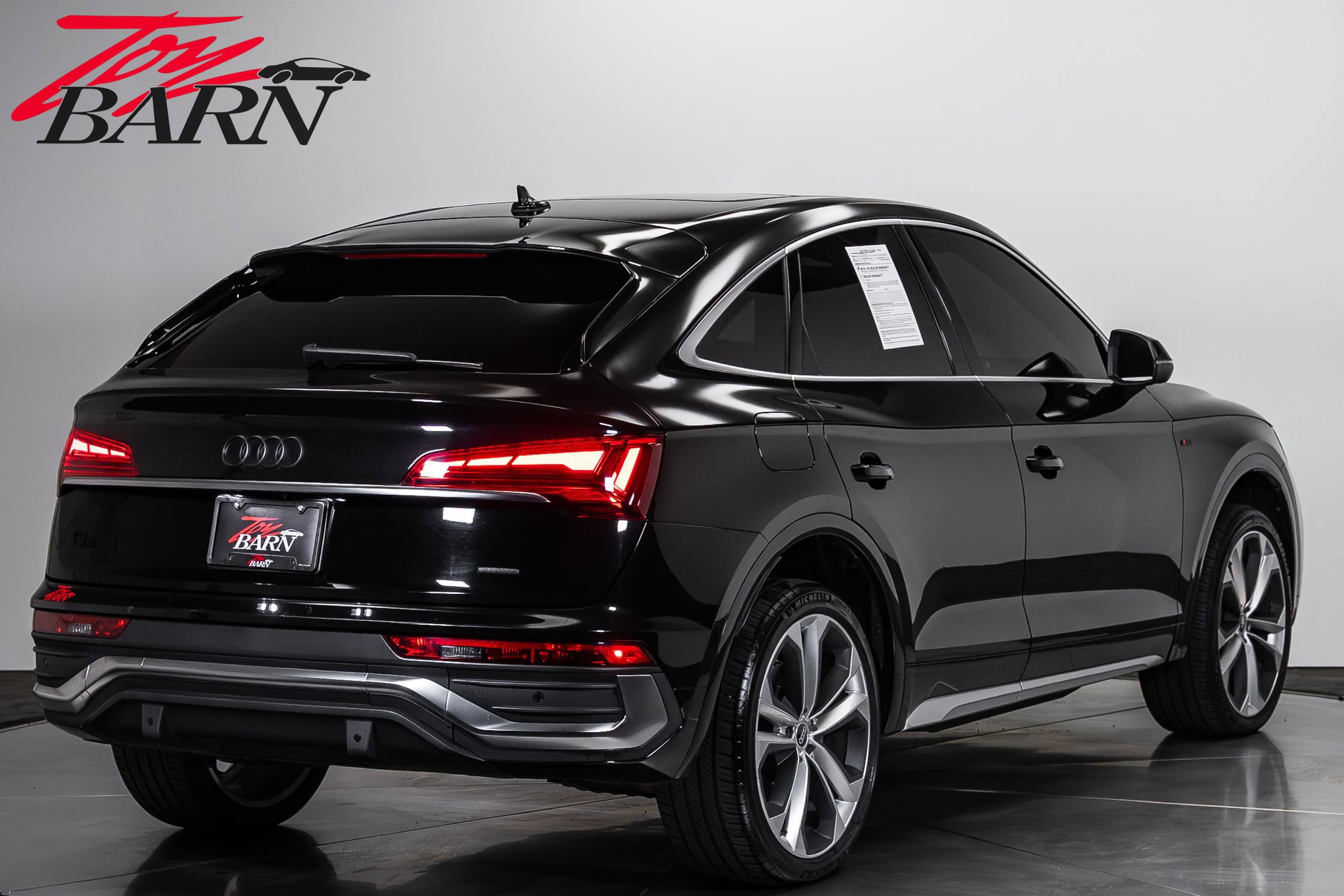 Used 2021 Audi Q5 2.0T Premium Plus w/ Premium Plus Package AWD/4WD image 5