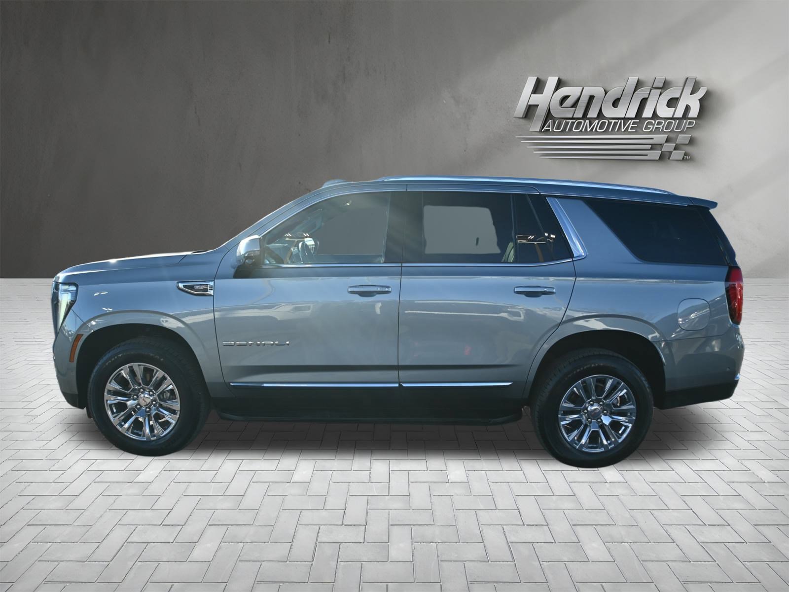 Used 2025 GMC Yukon Denali image 9