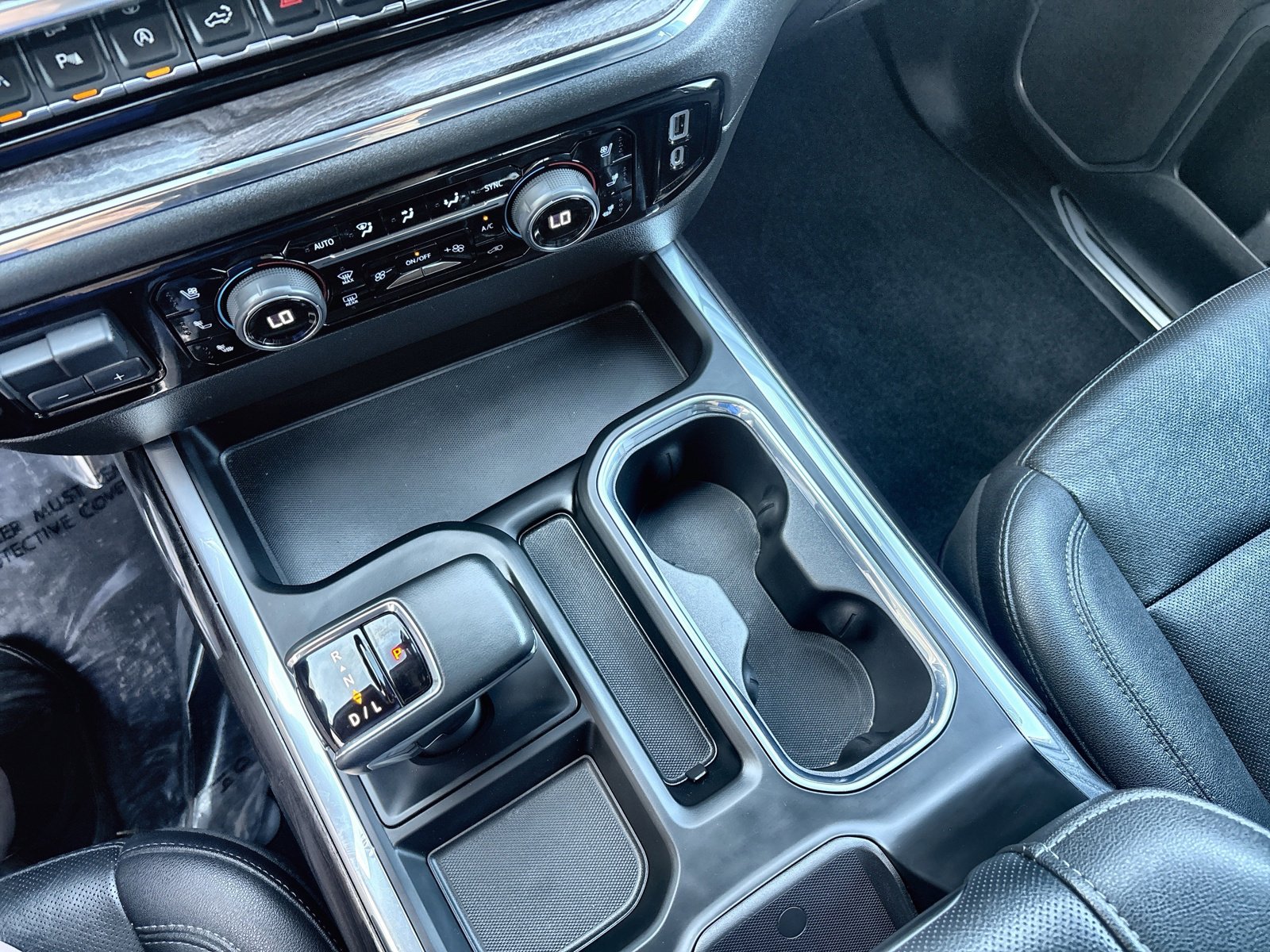 Used 2023 Chevrolet Silverado 1500 LTZ w/ Technology Package image 30