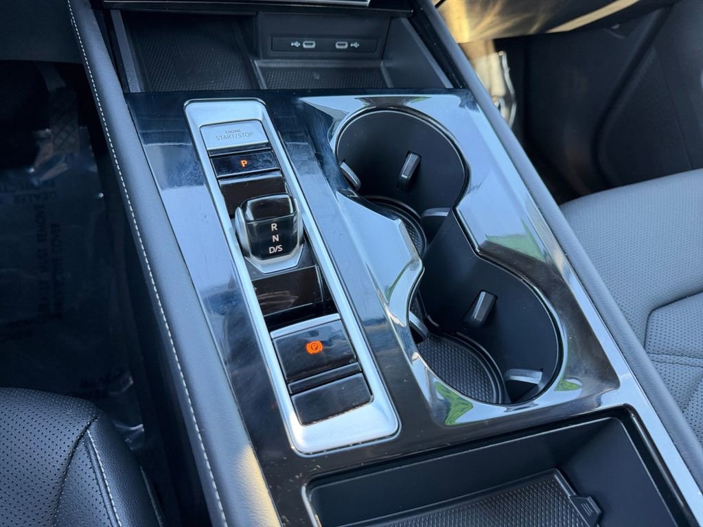 Used 2024 Volkswagen Atlas SE image 28