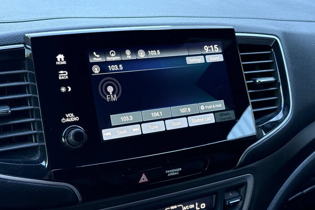Certified 2023 Honda Passport TrailSport image 15