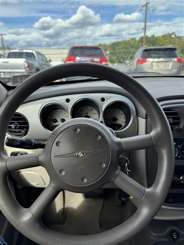 Used 2005 Chrysler PT Cruiser Touring w/ Light Group image 15