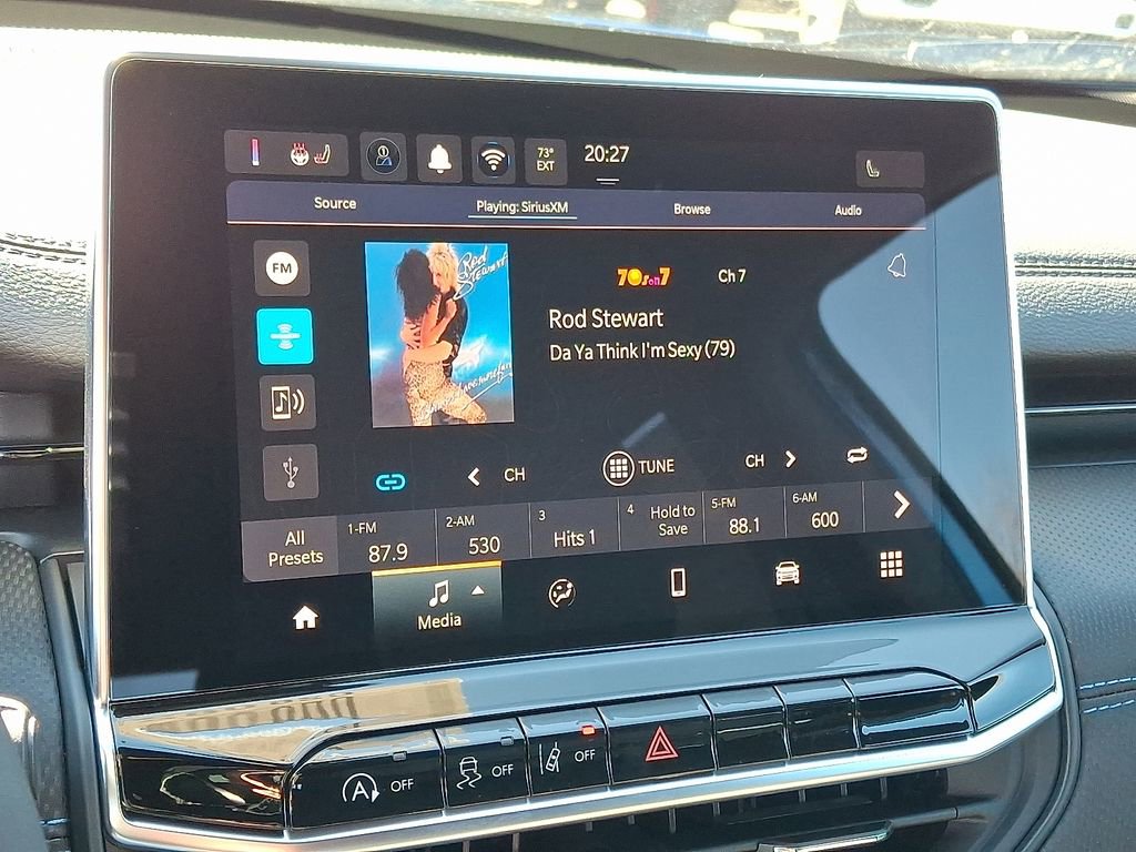 New 2026 Jeep Compass Latitude AWD/4WD image 12