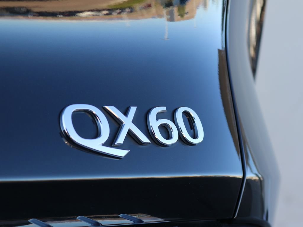 Certified 2023 INFINITI QX60 Luxe w/ Performance Audio Package AWD/4WD image 33