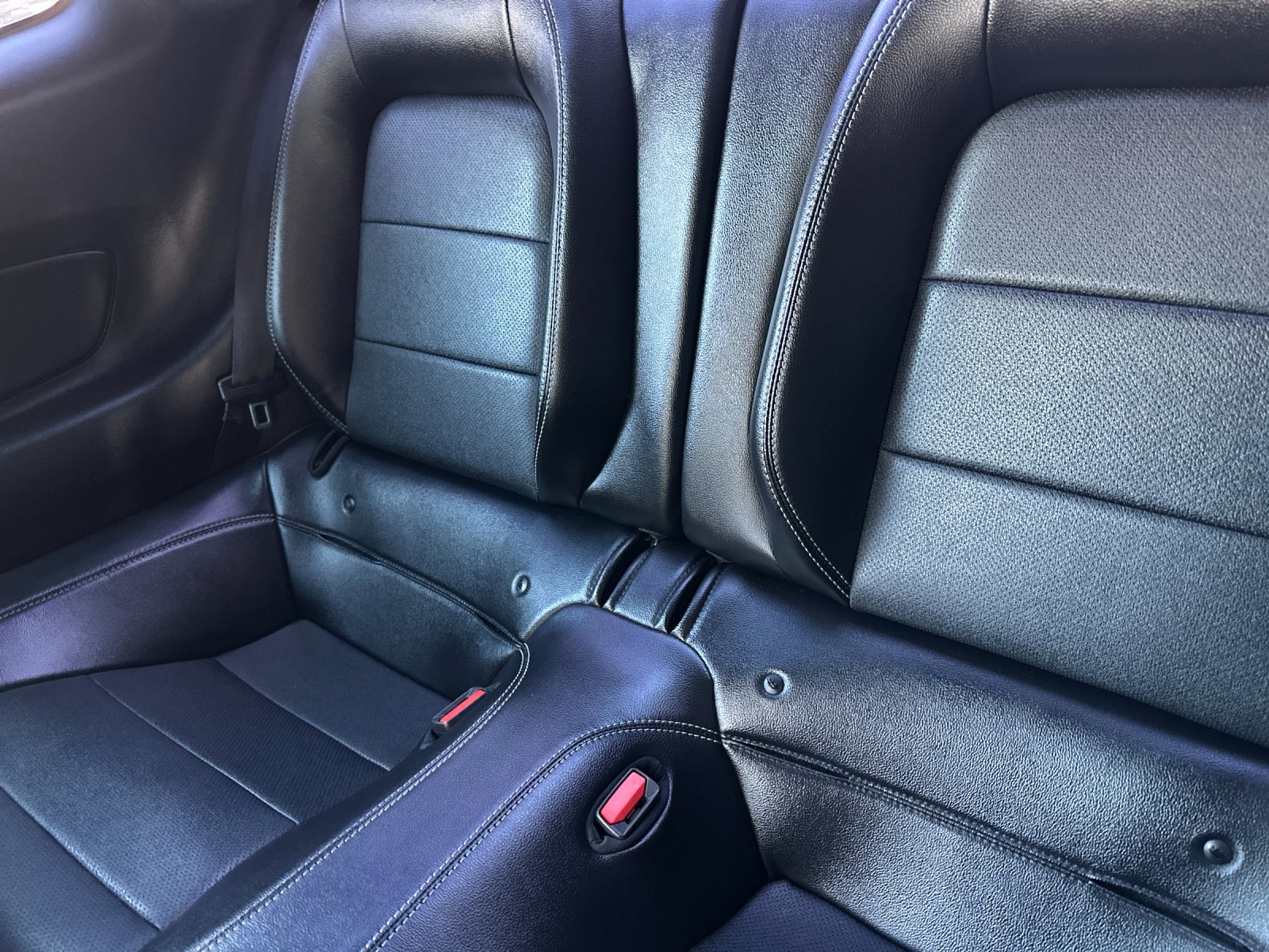 Certified 2022 Ford Mustang Premium image 13