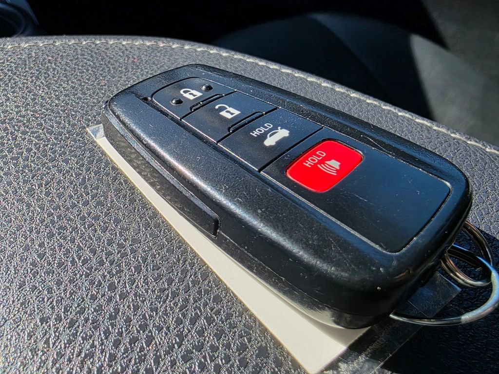 Used 2024 Toyota Camry XSE image 28