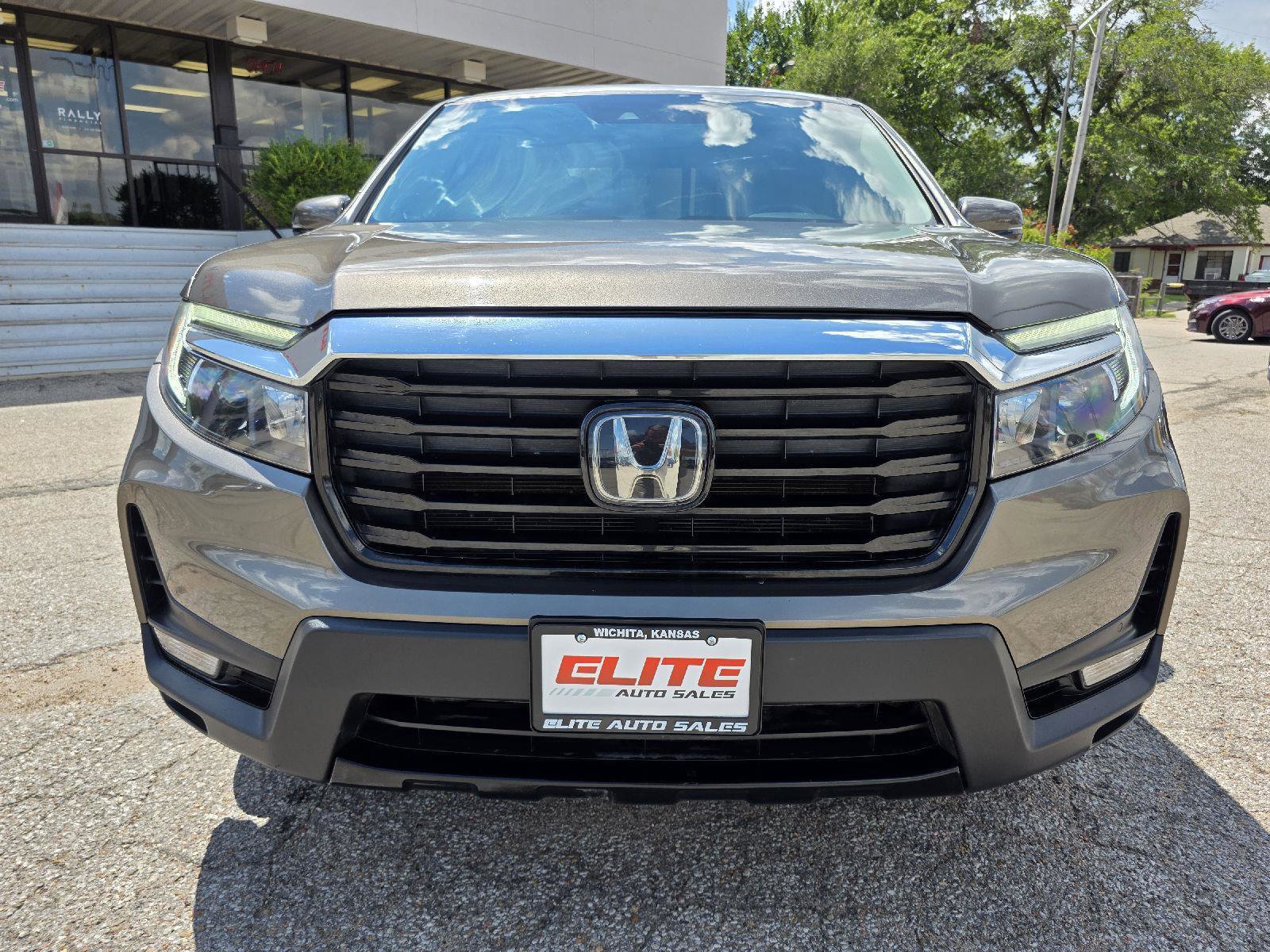 Used 2022 Honda Ridgeline RTL-E image 2