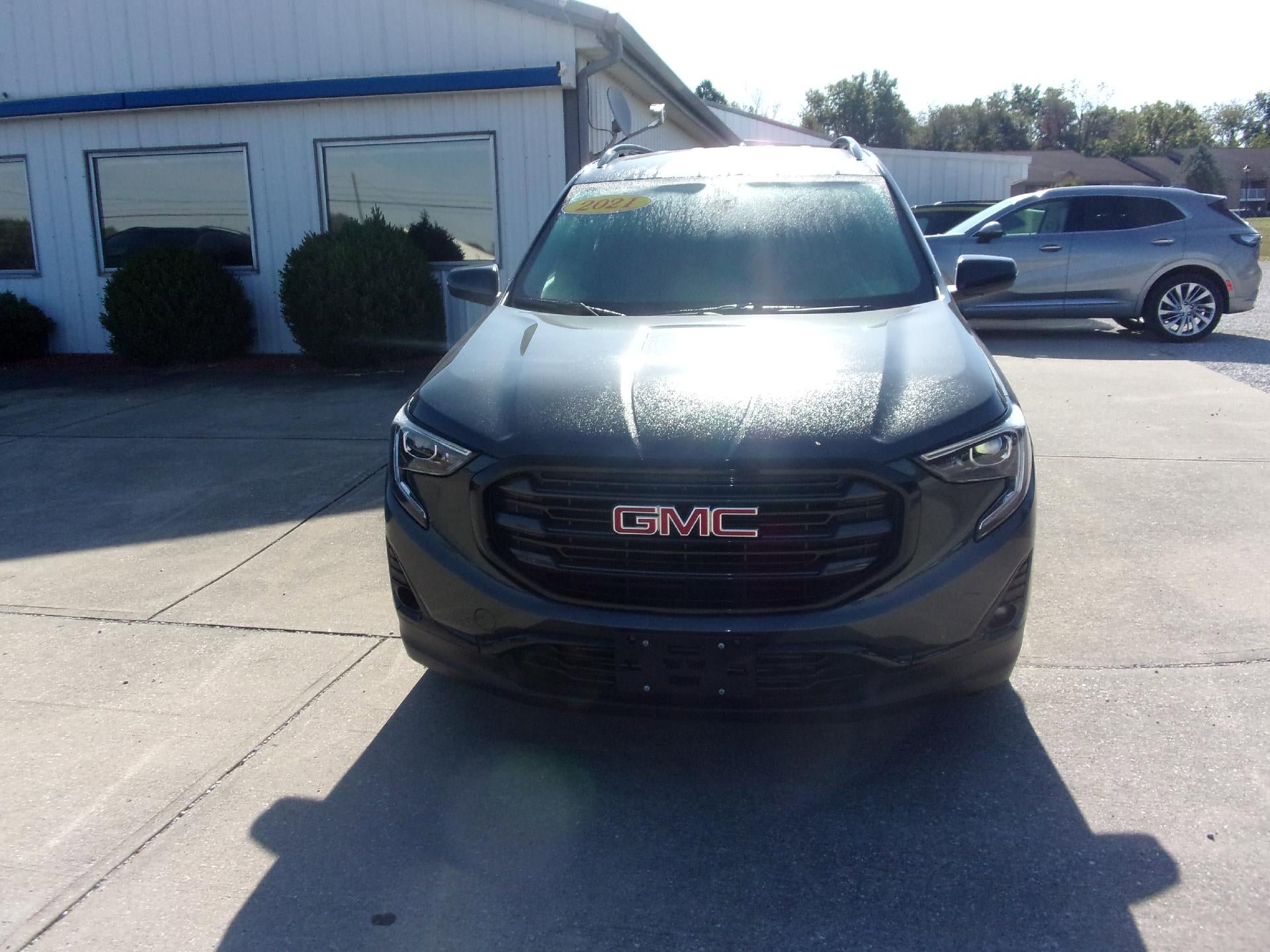 Used 2021 GMC Terrain SLT w/ Elevation Edition FWD image 7