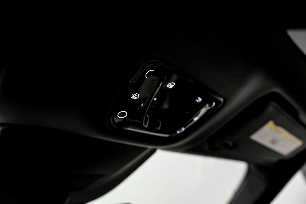 Used 2025 Ferrari Purosangue image 20