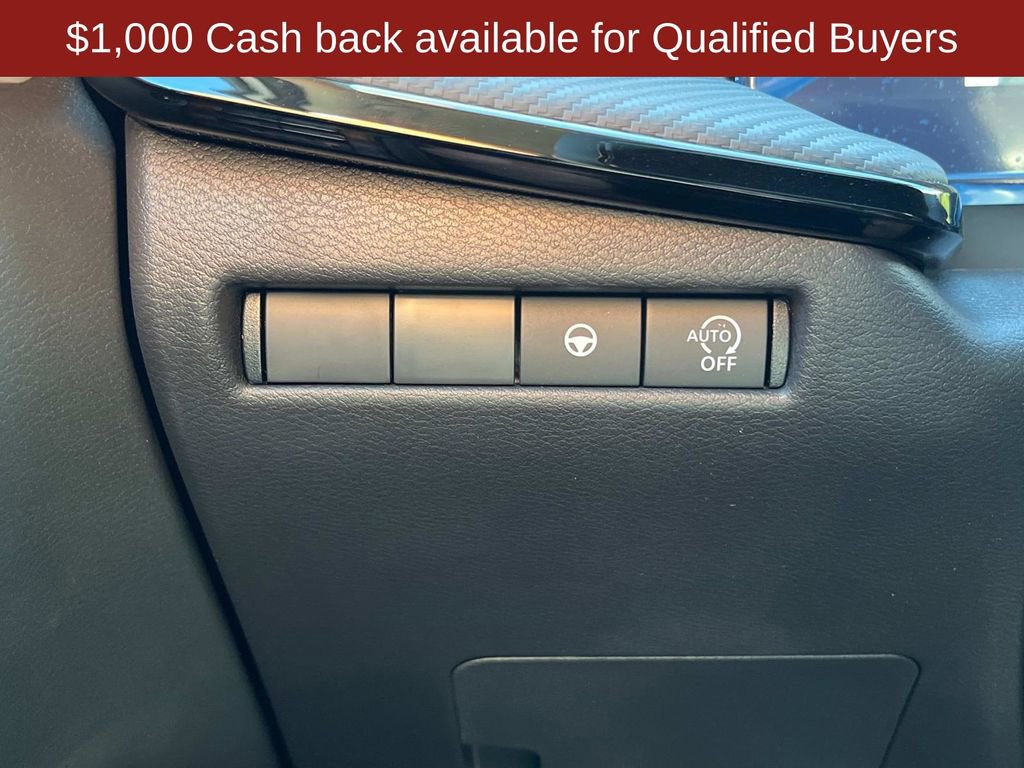 New 2026 Nissan Kicks SR image 32