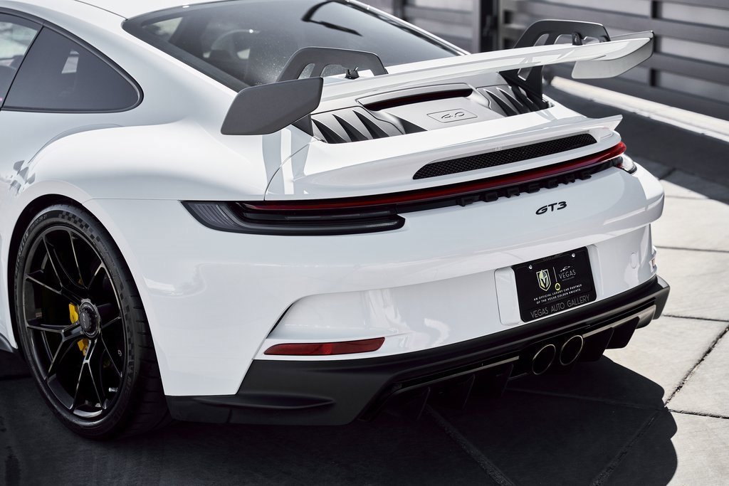 Used 2022 Porsche 911 GT3 image 9