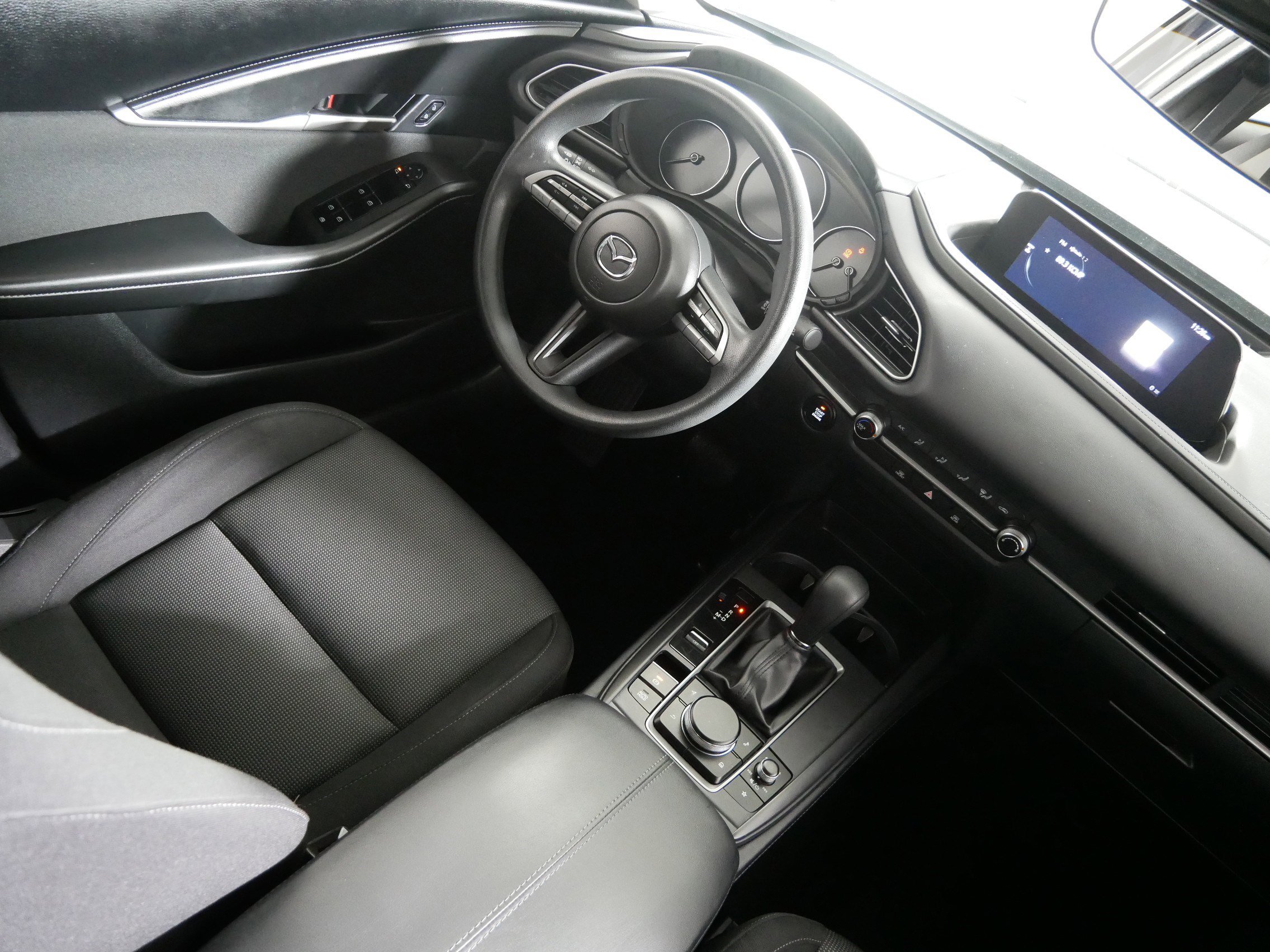 Used 2023 MAZDA CX-30 AWD 2.5 S image 9