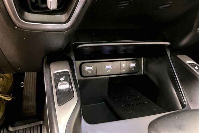 Certified 2022 Kia Sorento EX w/ Panoramic Sunroof Package FWD image 15
