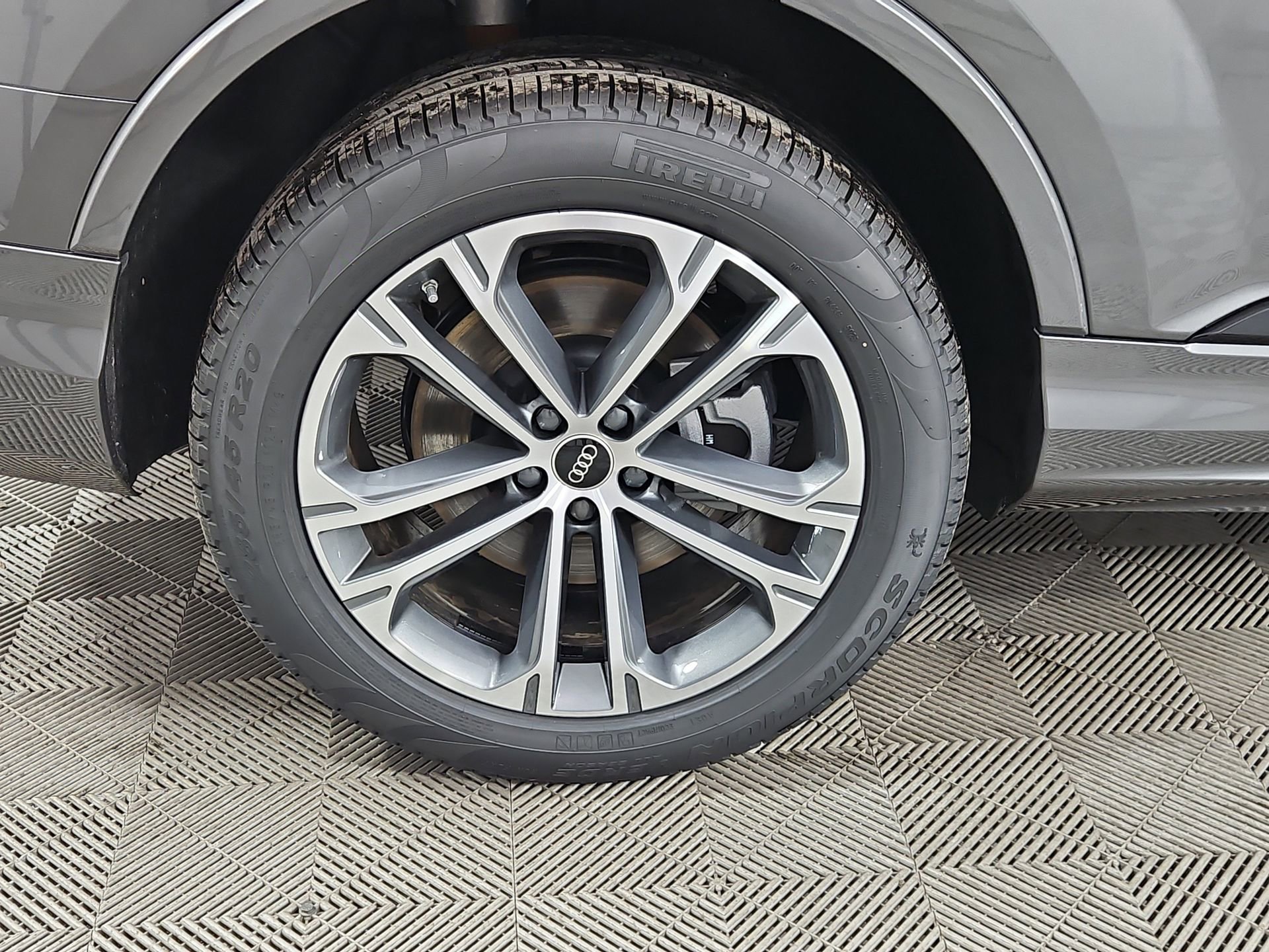 New 2026 Audi Q7 2.0T Premium image 9