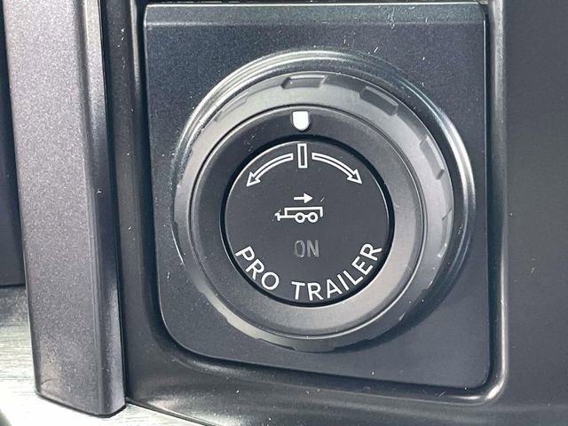 Used 2023 Ford F150 Lariat w/ Max Trailer Tow Package image 36