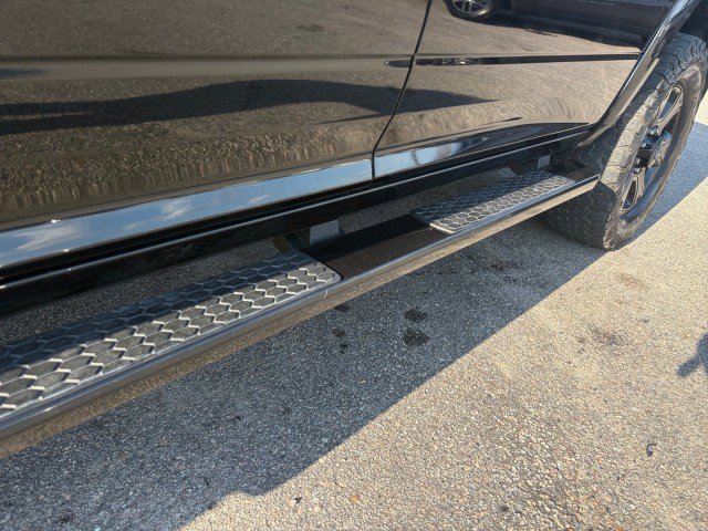 Used 2018 RAM 2500 Laramie w/ Sport Appearance Group AWD/4WD image 14