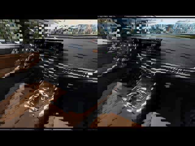 New 2025 BMW X7 M60i w/ Climate Comfort Package image 24