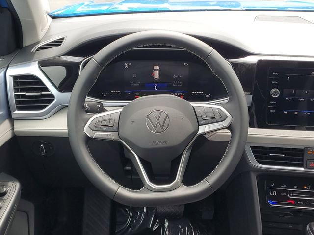 New 2025 Volkswagen Taos SE image 25