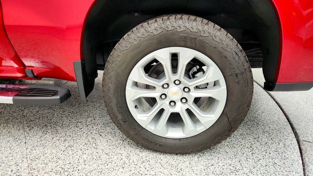 Used 2025 Chevrolet Silverado 1500 LTZ w/ LTZ Premium Package image 9