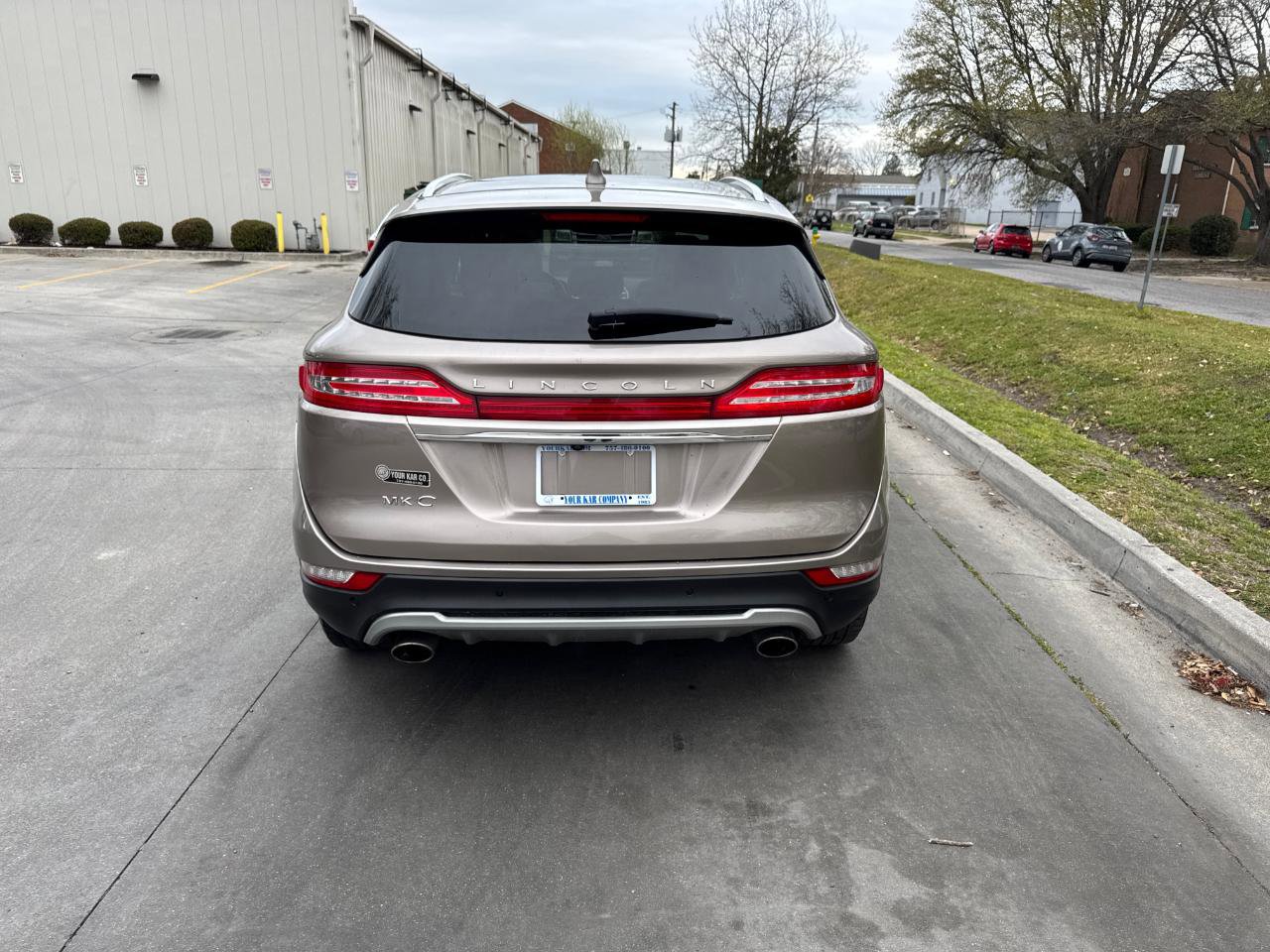Used 2019 Lincoln MKC Reserve image 9